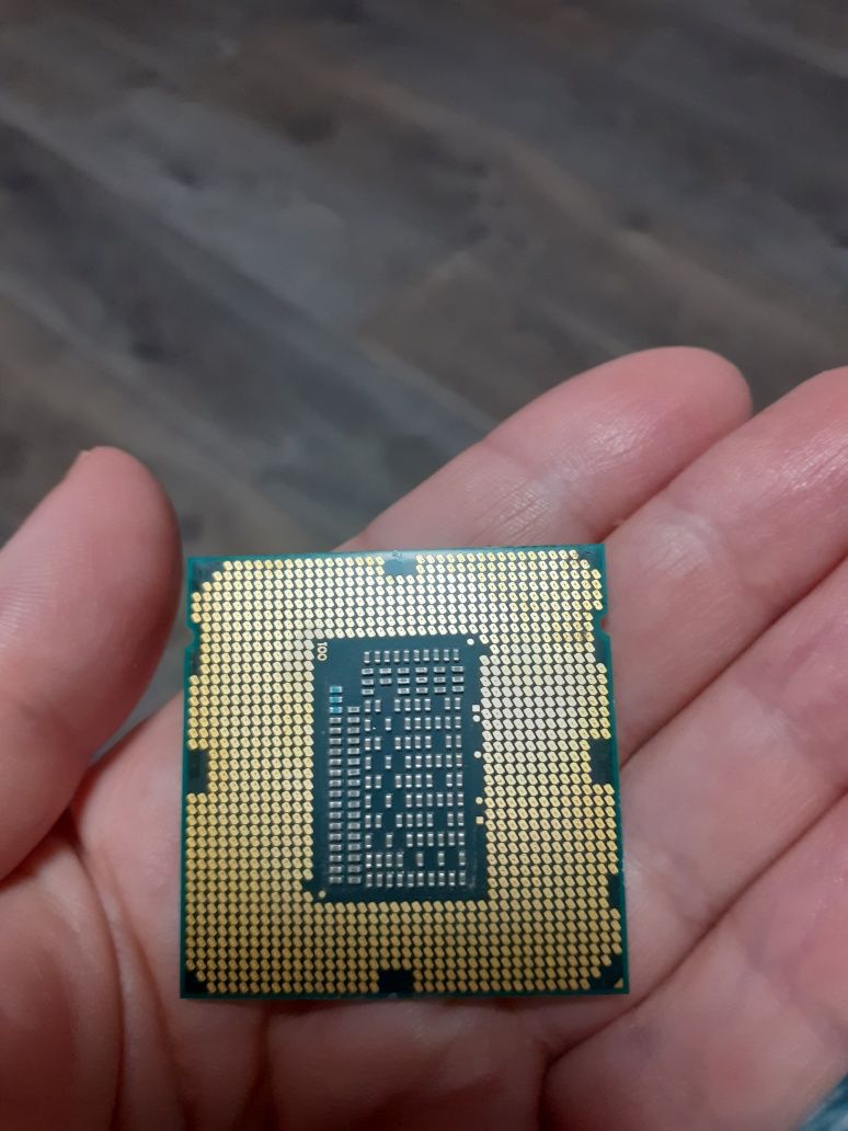 Процесор Intel core i5-2310 2,9 ghz і охолоджувач до нього