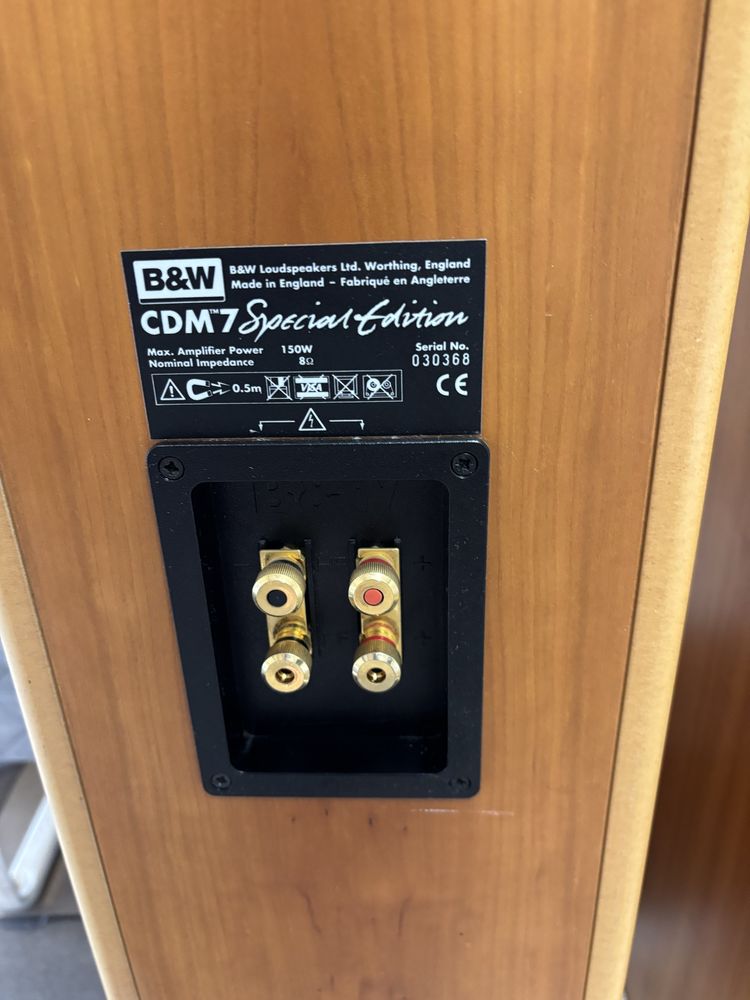 Bowers Wilkins CDM 7SE kolumny podlogowe