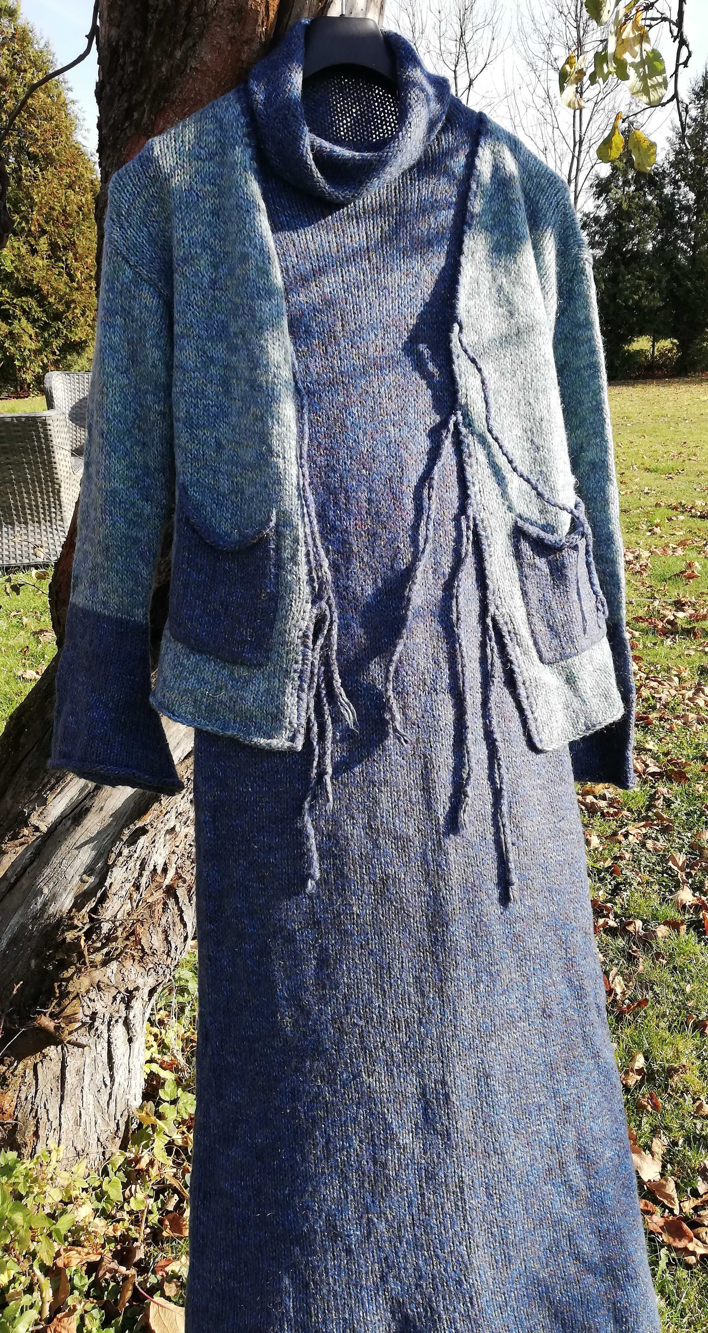 bliźniak sukienka niebieska wykonana ręcznie Kotas L/XL 40/42 wełna