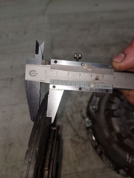 Комплект зчеплення Ford Focus 2 04-11 Volvo C30 S40 1.6 бенз LUK