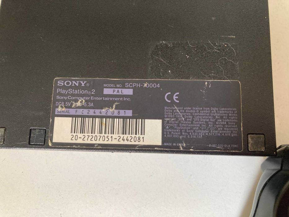 Comando e PS2 Slim para Reparação