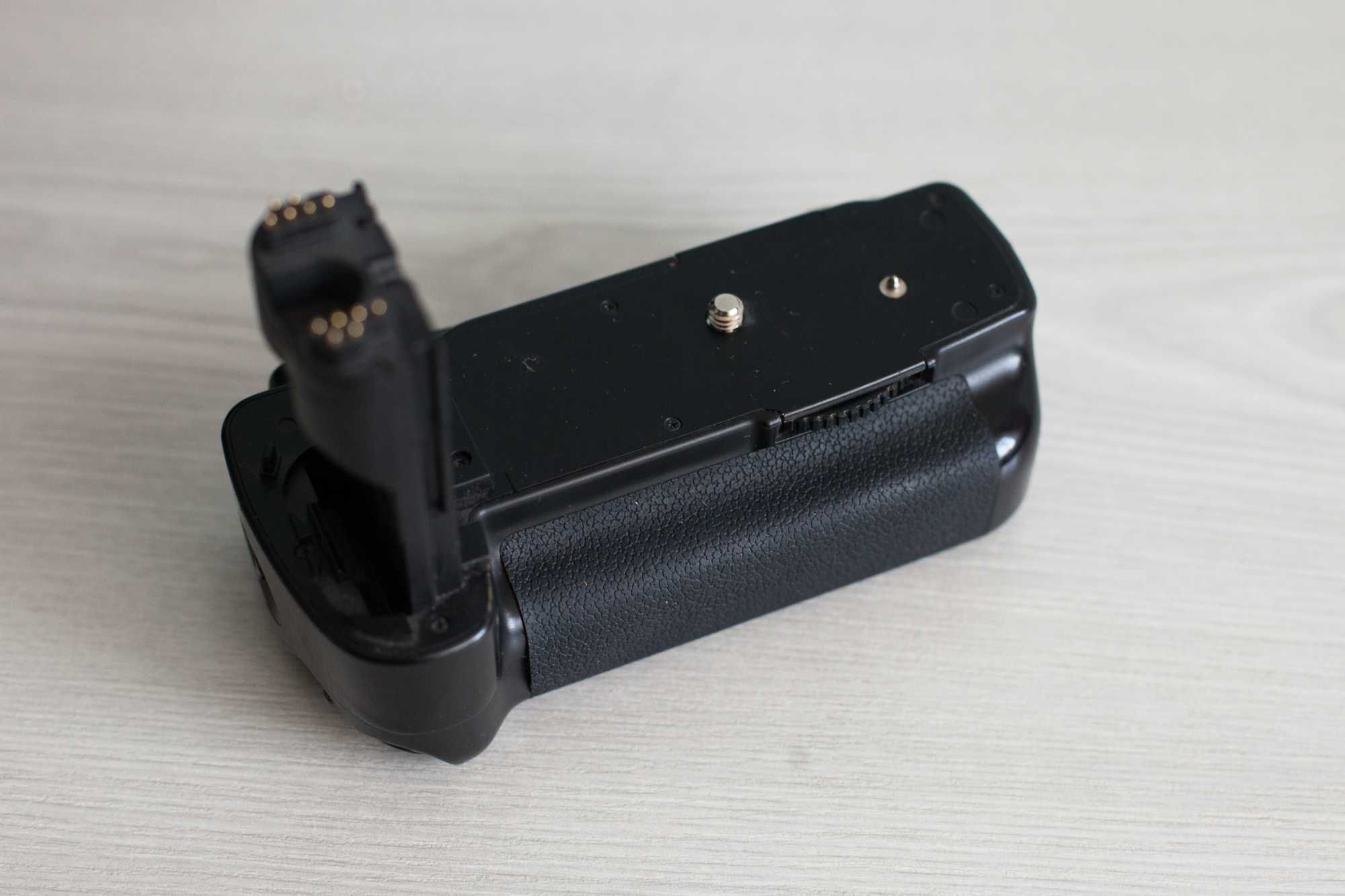 Grip Meike MK-5D MARK II Battery pack BG-E6 do Canon 5D MKII