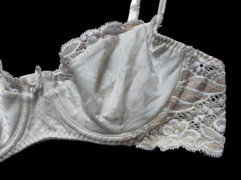 Koronkowy stanik biustonosz ecru 65B Simone Perele bielizna damska