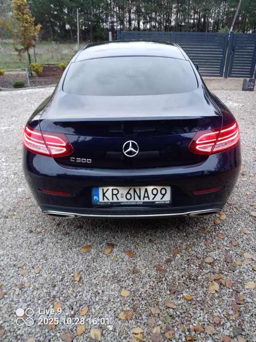 Mercedes-Benz  C 300 coupe