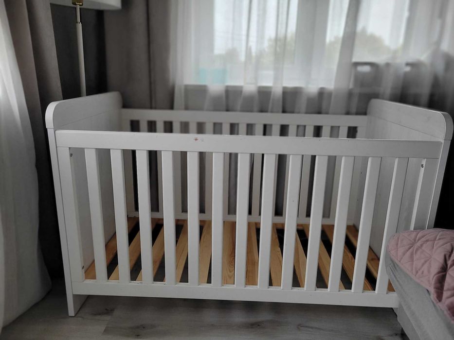 Łóżeczko niemowlęce