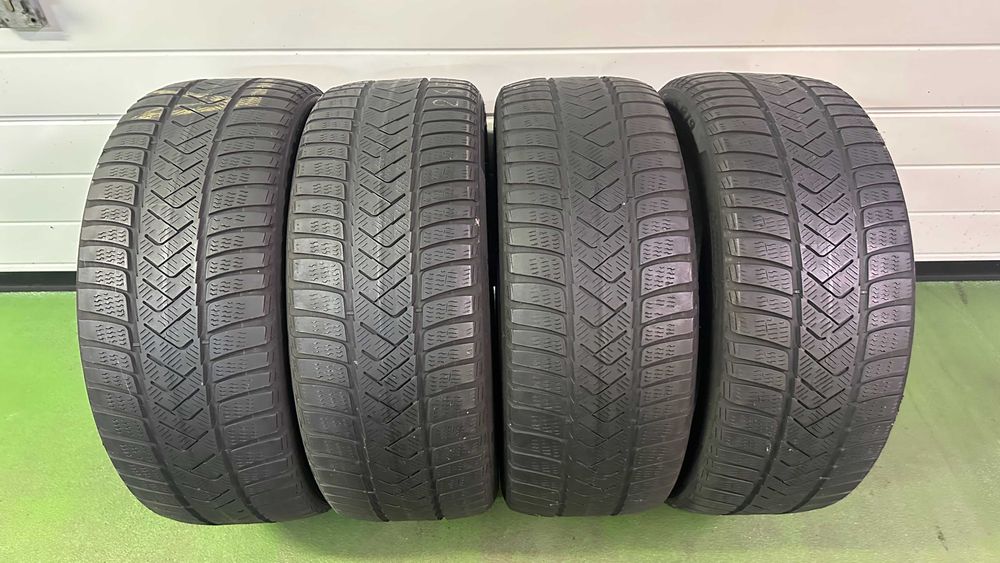 Komplet 245 45 R19 102V Pirelli WinterSottozero3 bieżnik 2x4,7mm 2x4mm
