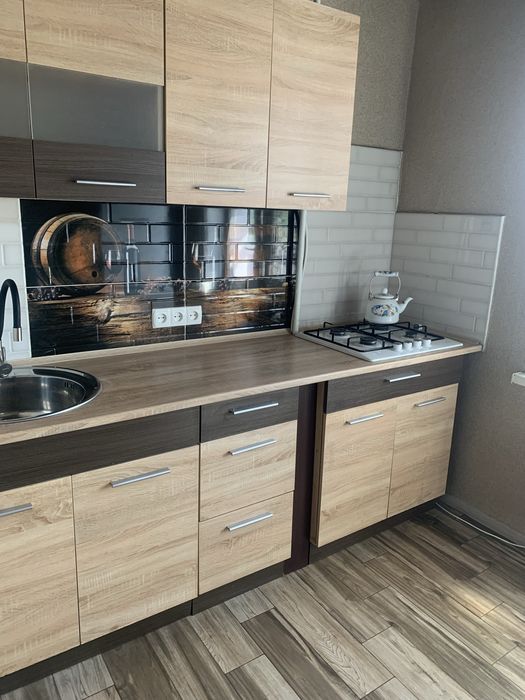 Район КУБ, посуточно 2000 грн.