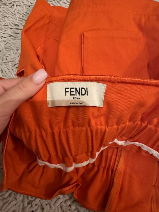 Шорты Fendi в идеальном состоянии