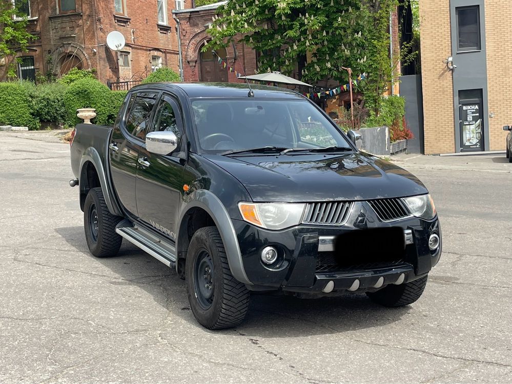 Mitsubishi l200 2.5