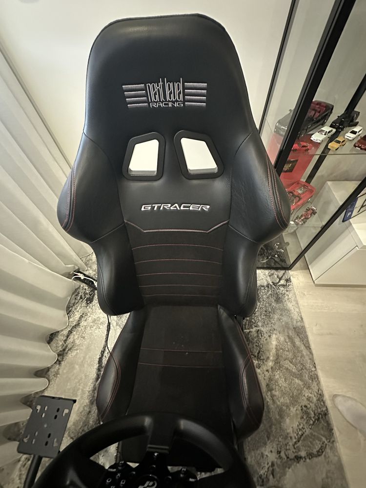 Playseat e Trhustmaster Novo GARANTIA