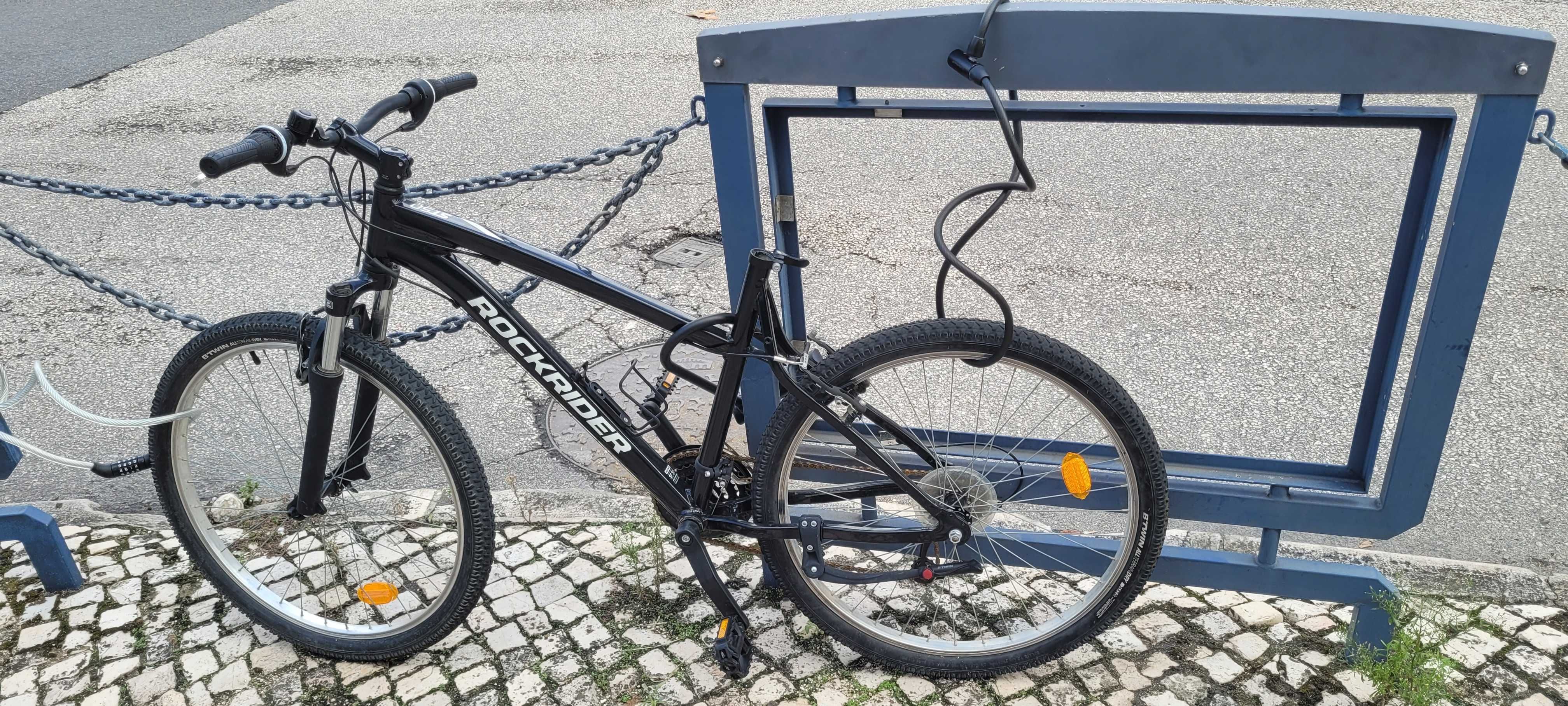 Bicicleta semi nova