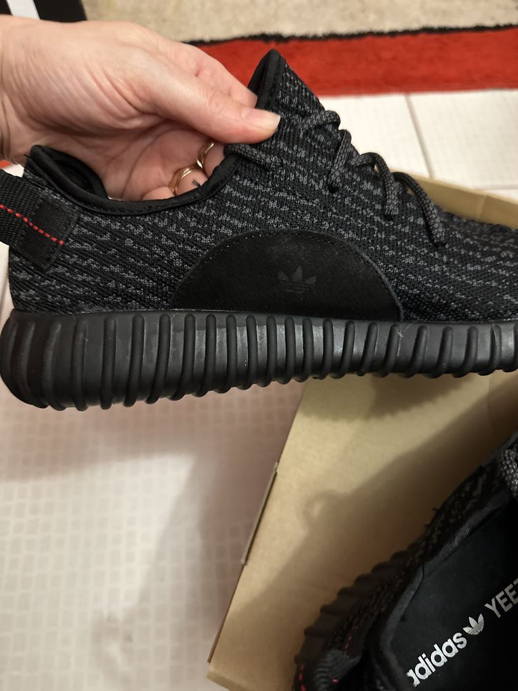 Кросівки Adidas Yeezy Boost p.44-28 см сітка нові