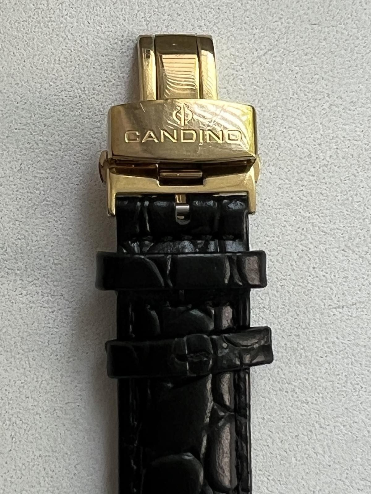Швейцарський механічьний годинник Candino