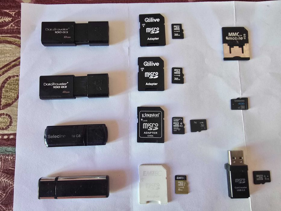 Cartões de memoria e pens Usb Usadas Como novas