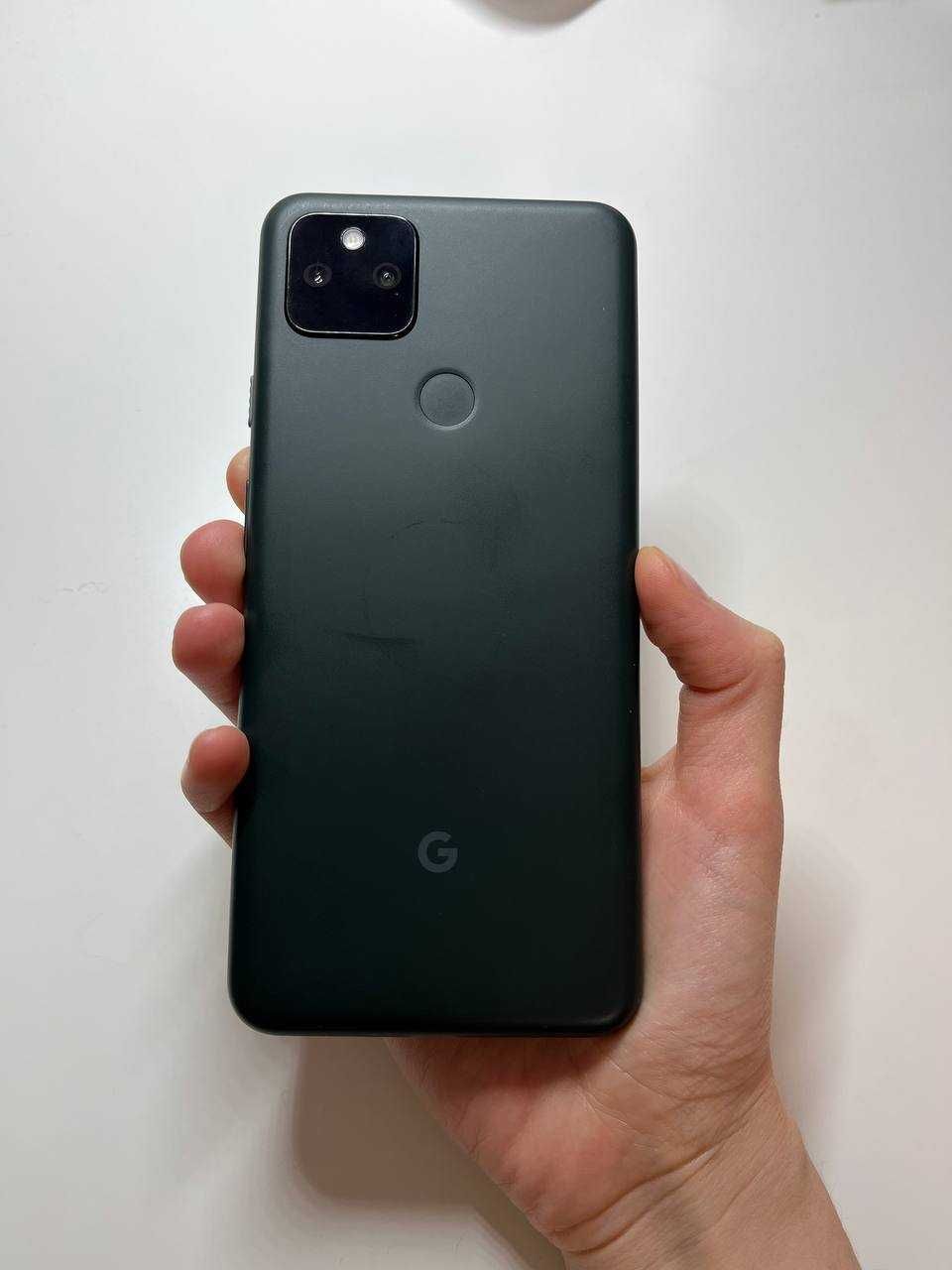 смартфон Google Pixel 5a