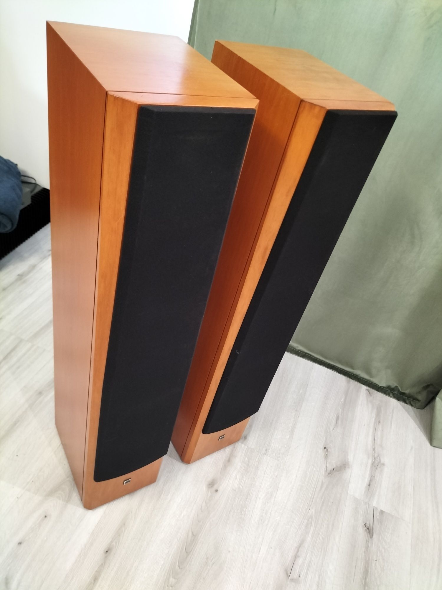 Kolumny Arcus AS 8.2