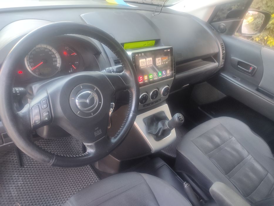 Продам Мазду 5 Гарний стан