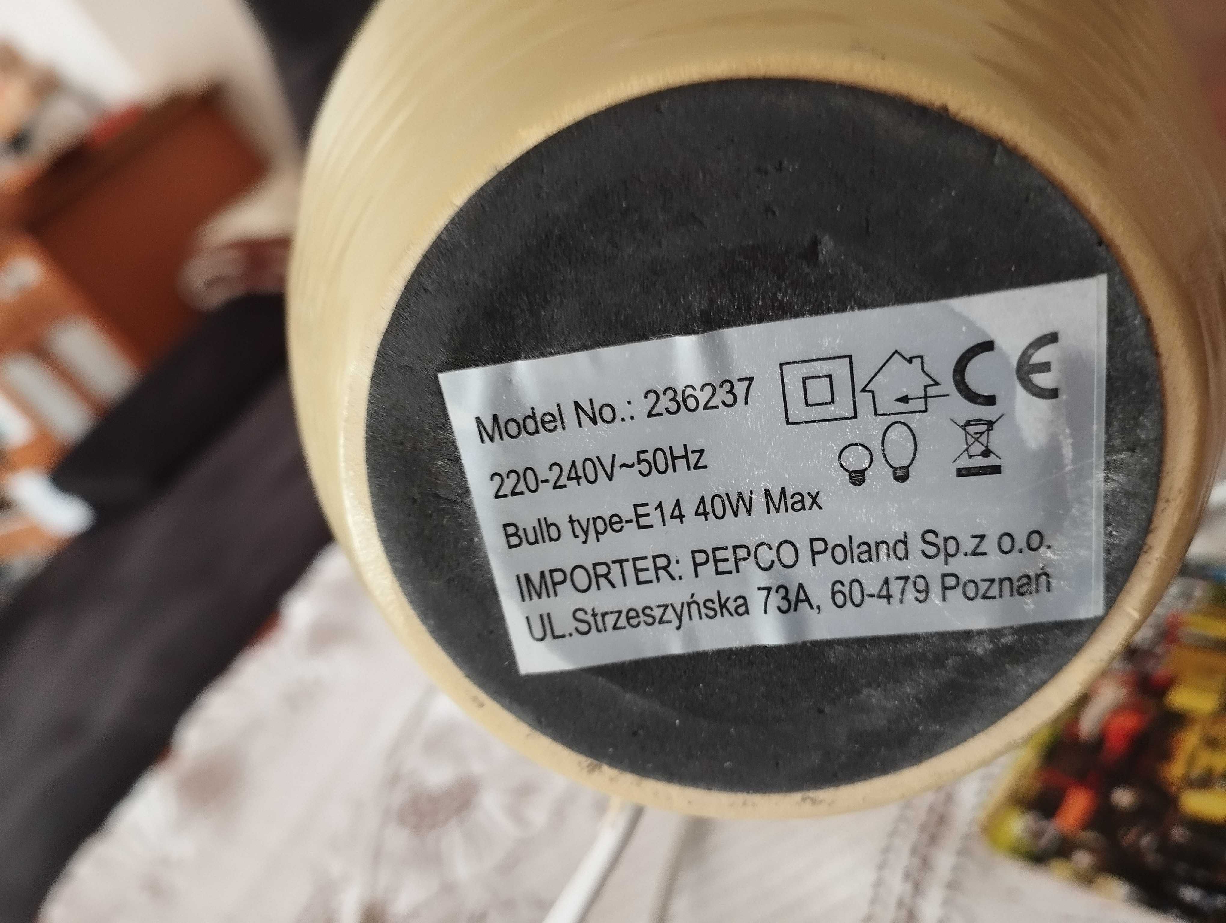 lampka stojąca nocna