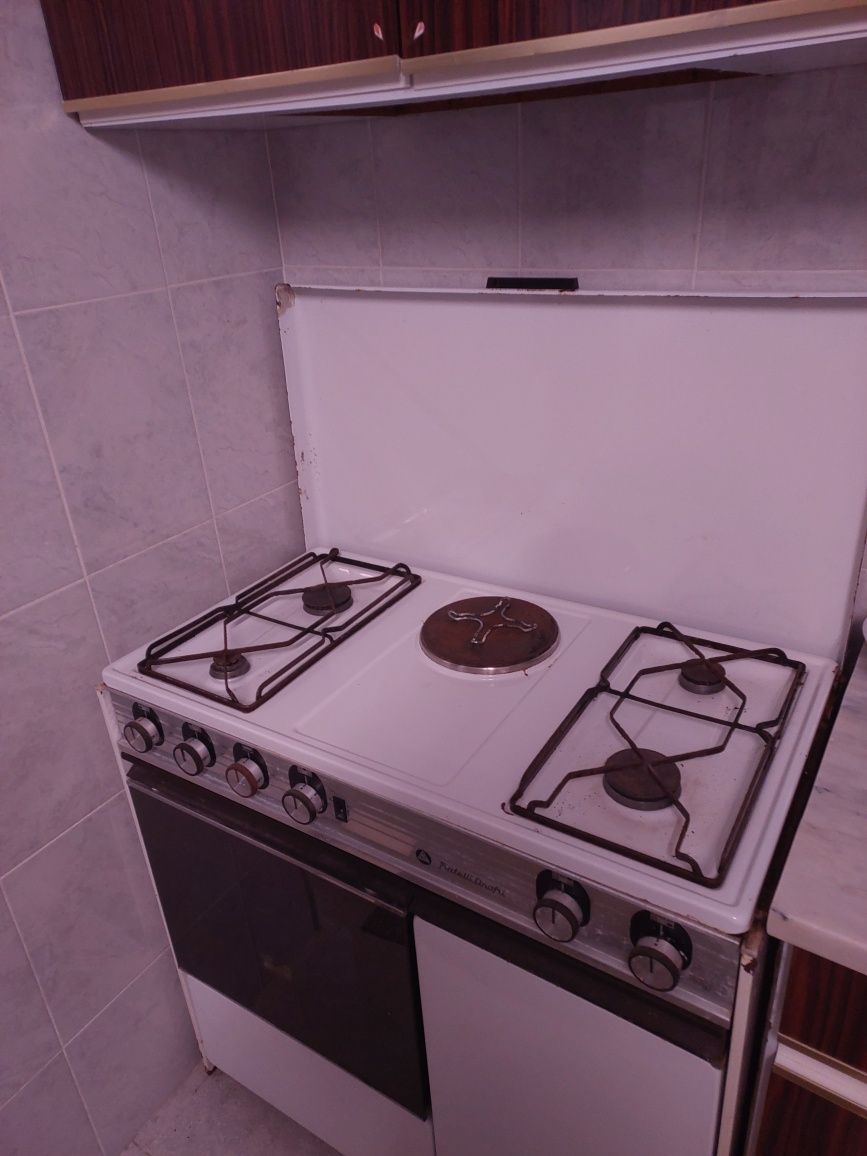 Fogão e forno a gás