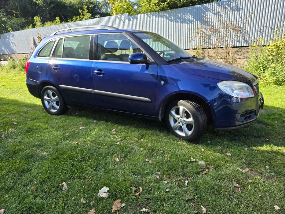 Skoda Fabia 2010 r benzyna 1.6 16V