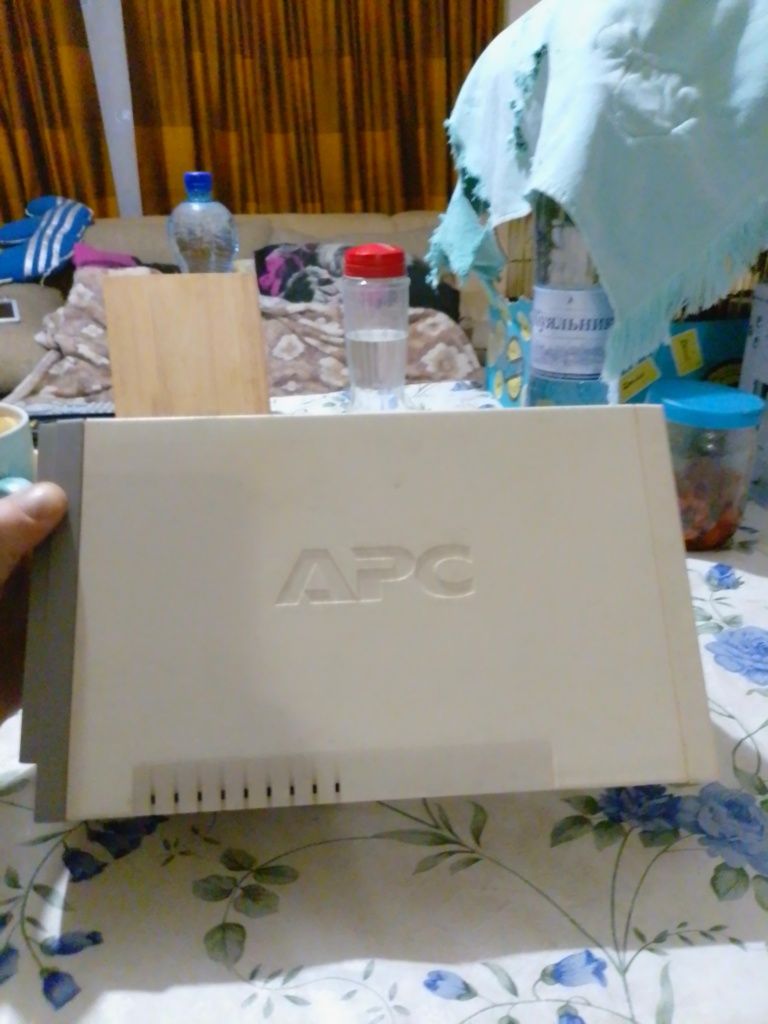 APC Back-UPS 475.

Максимальна поту