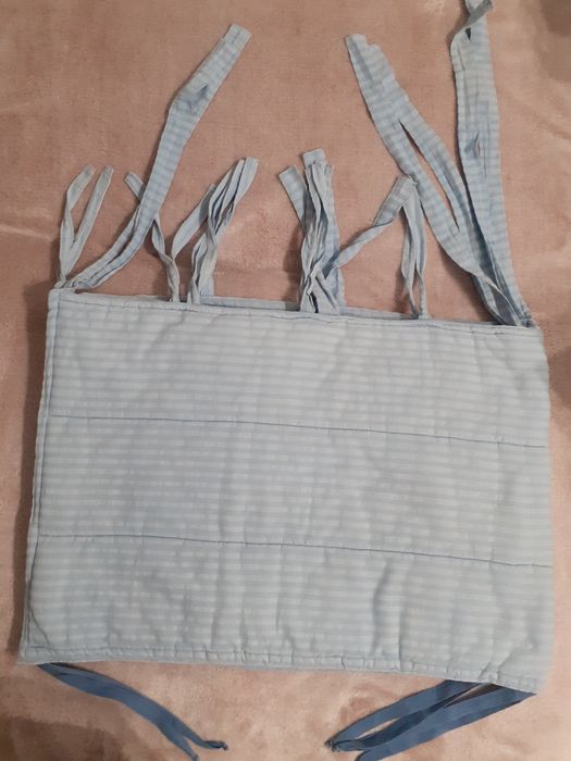 Ochraniacz do łóżeczka