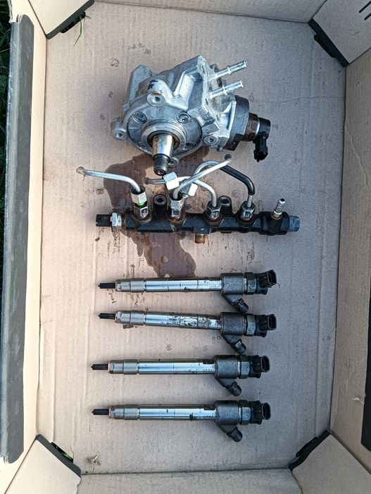 Wtryski Pompa Listwa komplet Peugeot Citroen 1.5 Bluehdi YH01