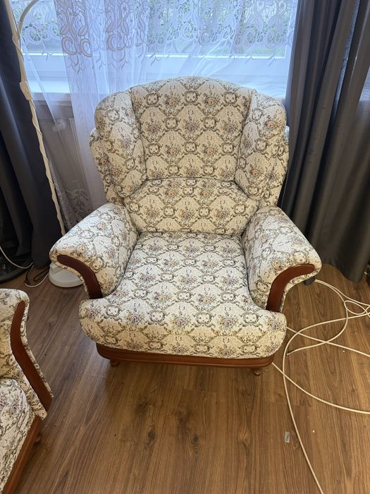 Sprzedaz kompletu wersalka plus 2 fotele