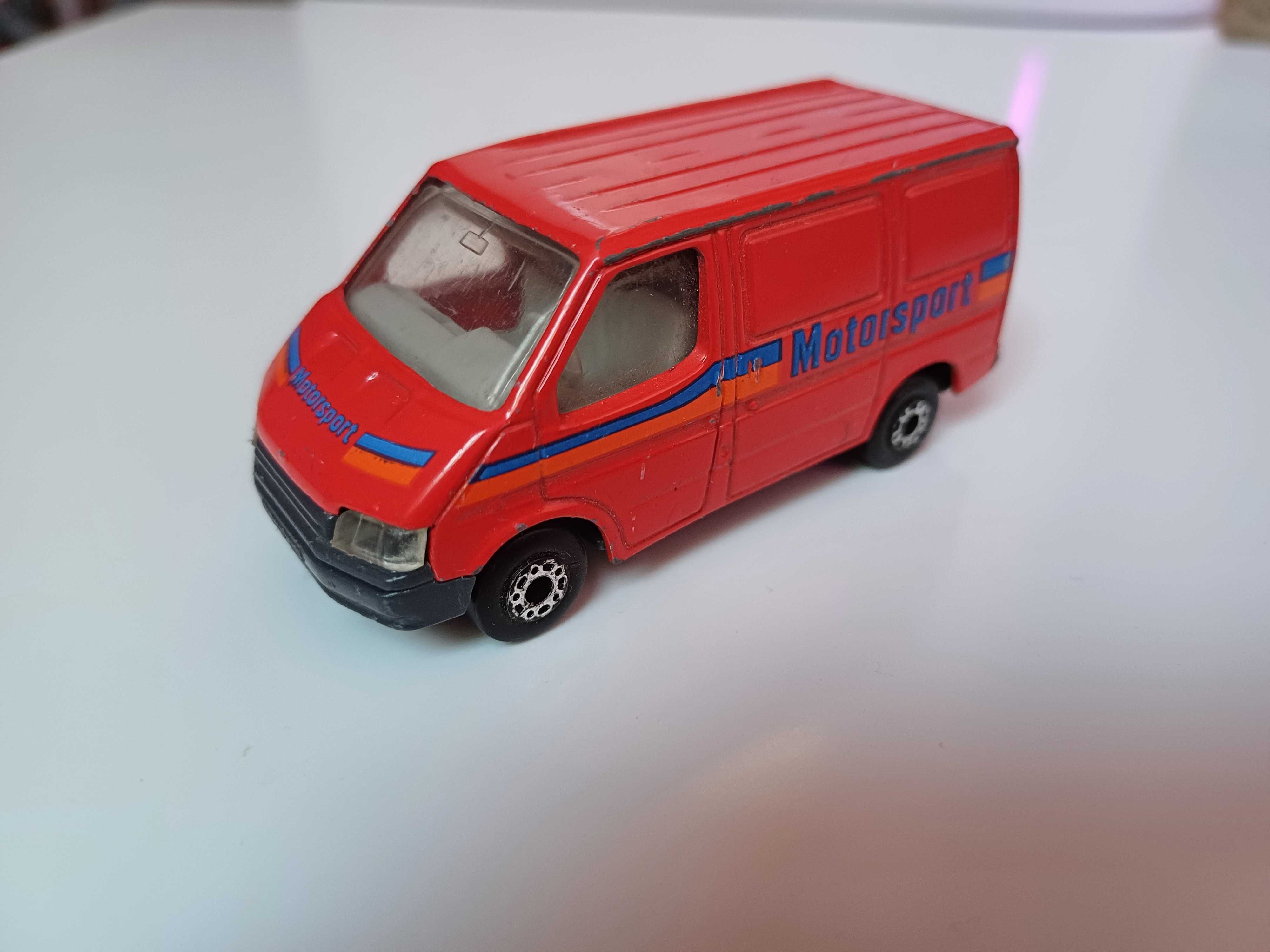 Matchbox Ford Transit