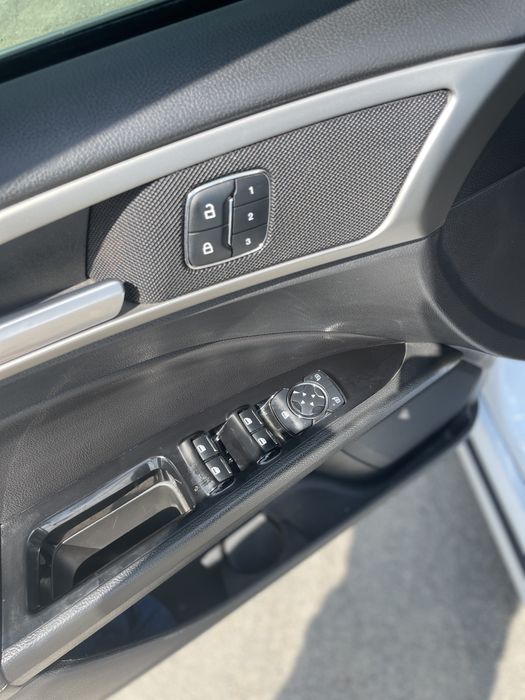 Форд фюжен.