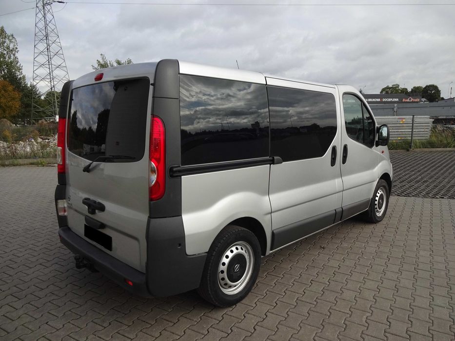 Opel Vivaro # 9 Osobowy # Lift # Nawiewy