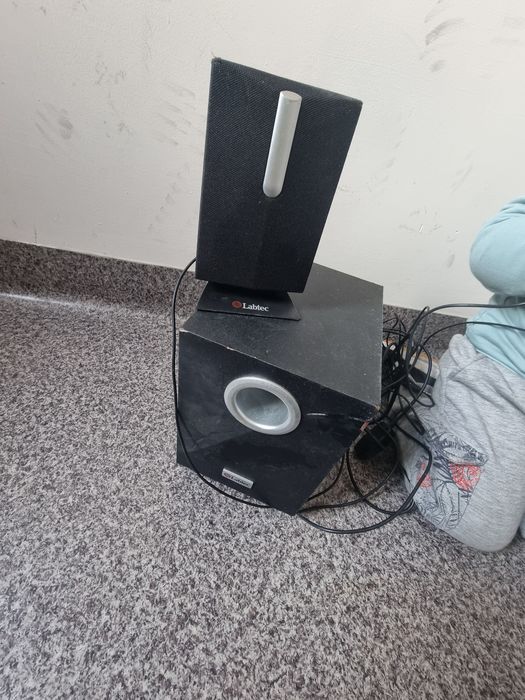 glosnik labtec ze zdjecia