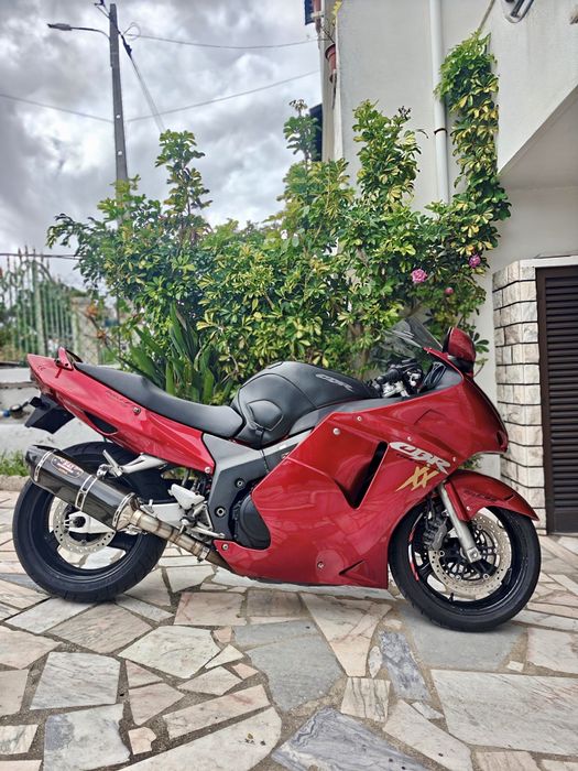 Honda CBR 1100XX