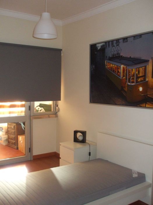 vendo apartamento 3 min metro Odivelas