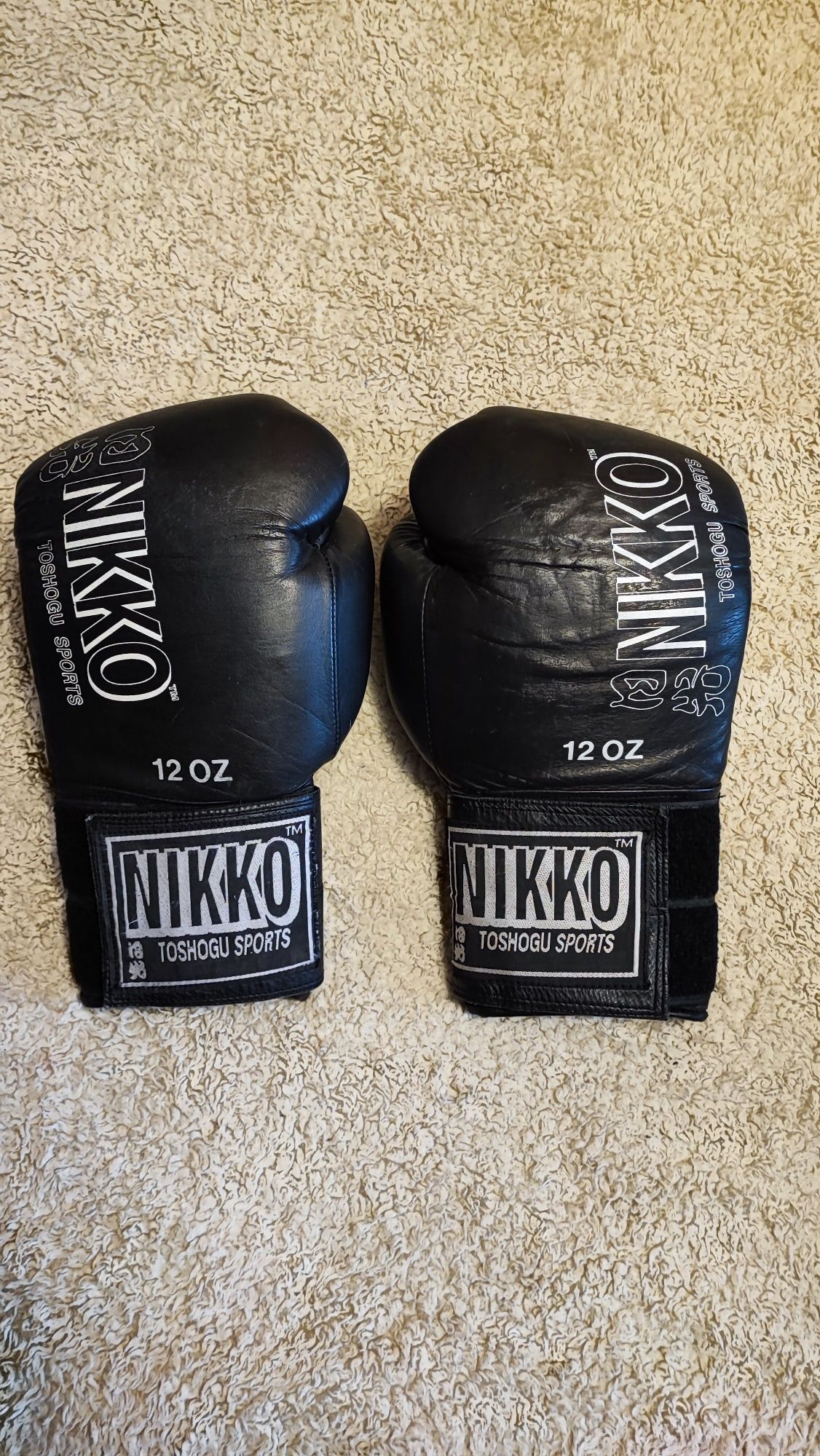 Универсальные боксерские перчатки Nikko 12 oz