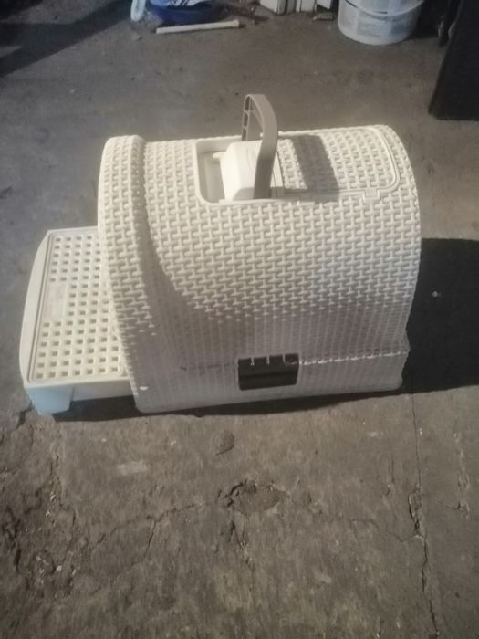 Kuweta curver kość słoniowa