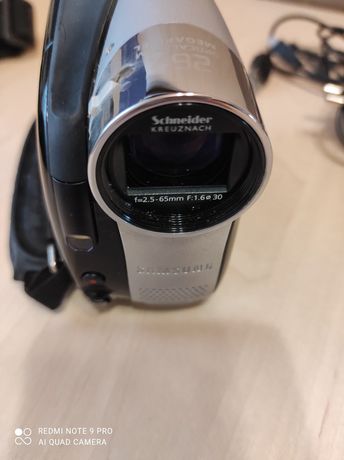 Видеокамера Samsung VP-DX10