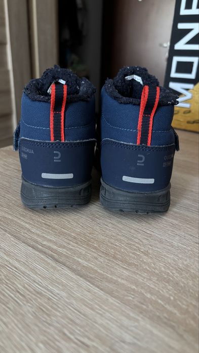 Sprzedam buty dziecięce rozmiar 25