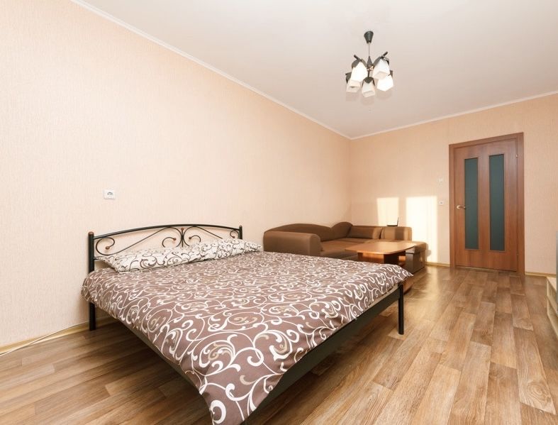Урлівська 38, позняки, поруч River mall