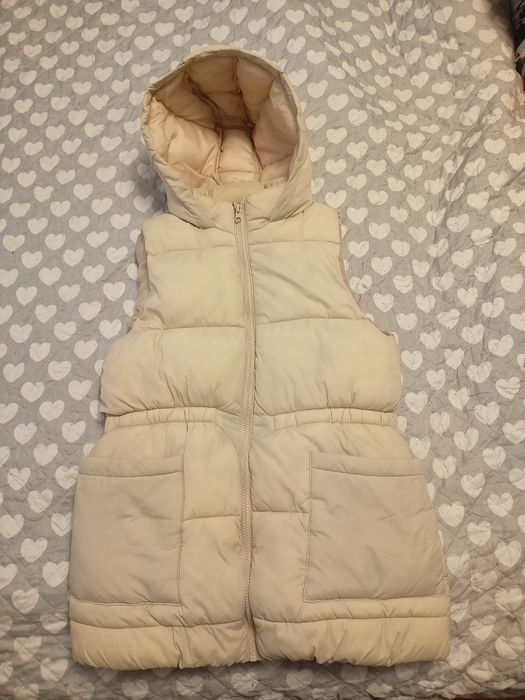 Bezrękawnik z kapturem