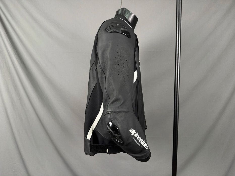 Мотокуртка Alpinestars, Dainese, Ixon Missile V3