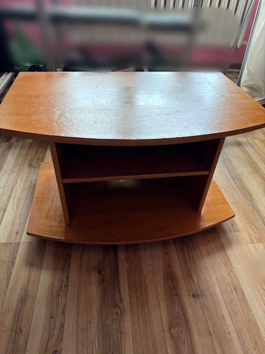Stolik pod telewizor