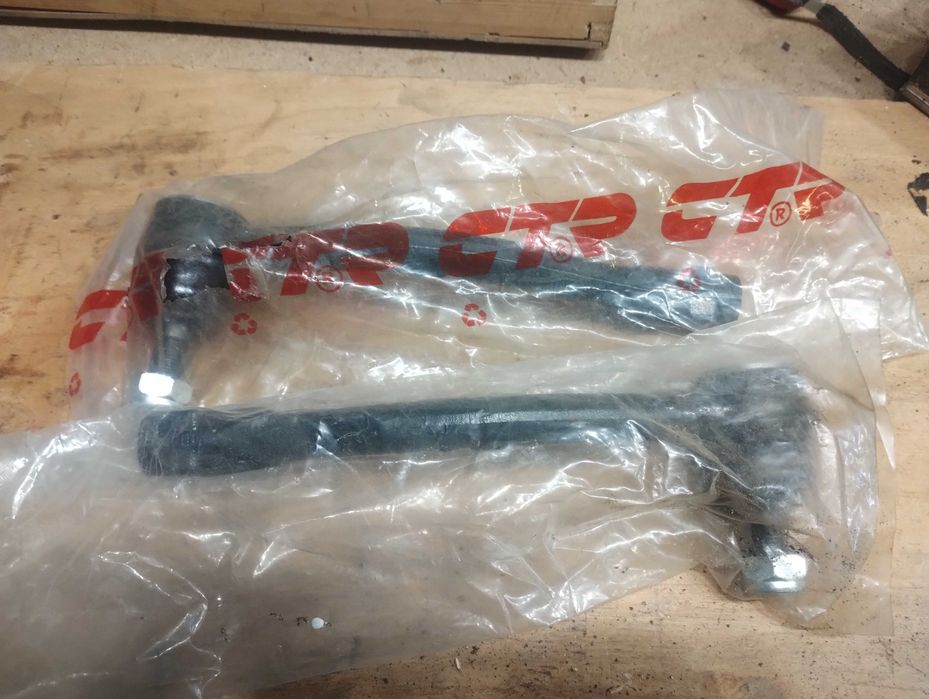 Тяга рулевая CTR CHKH-41L 2 шт и рулевые наконечники 2 шт.