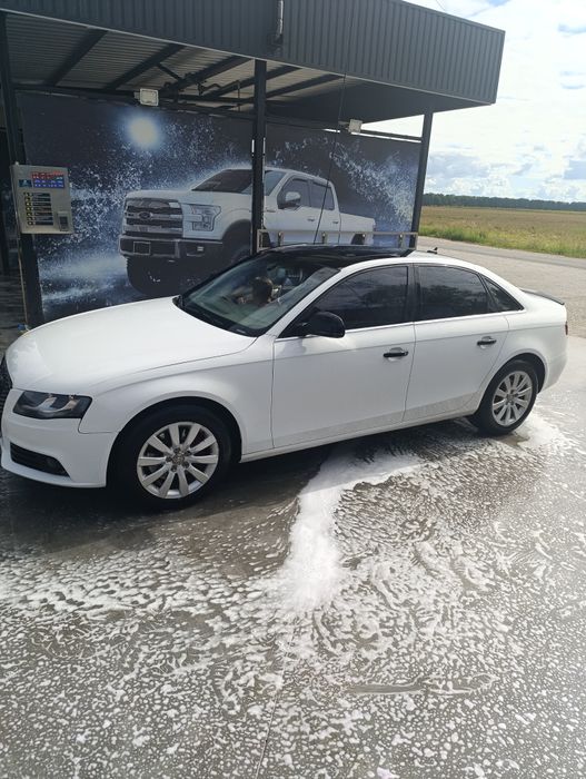 Продам Audi A4B8 2008/2009рік 2.0 бензин.