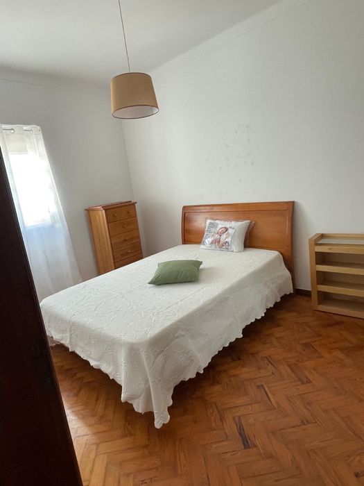 Quarto Privado em T2 – Almada