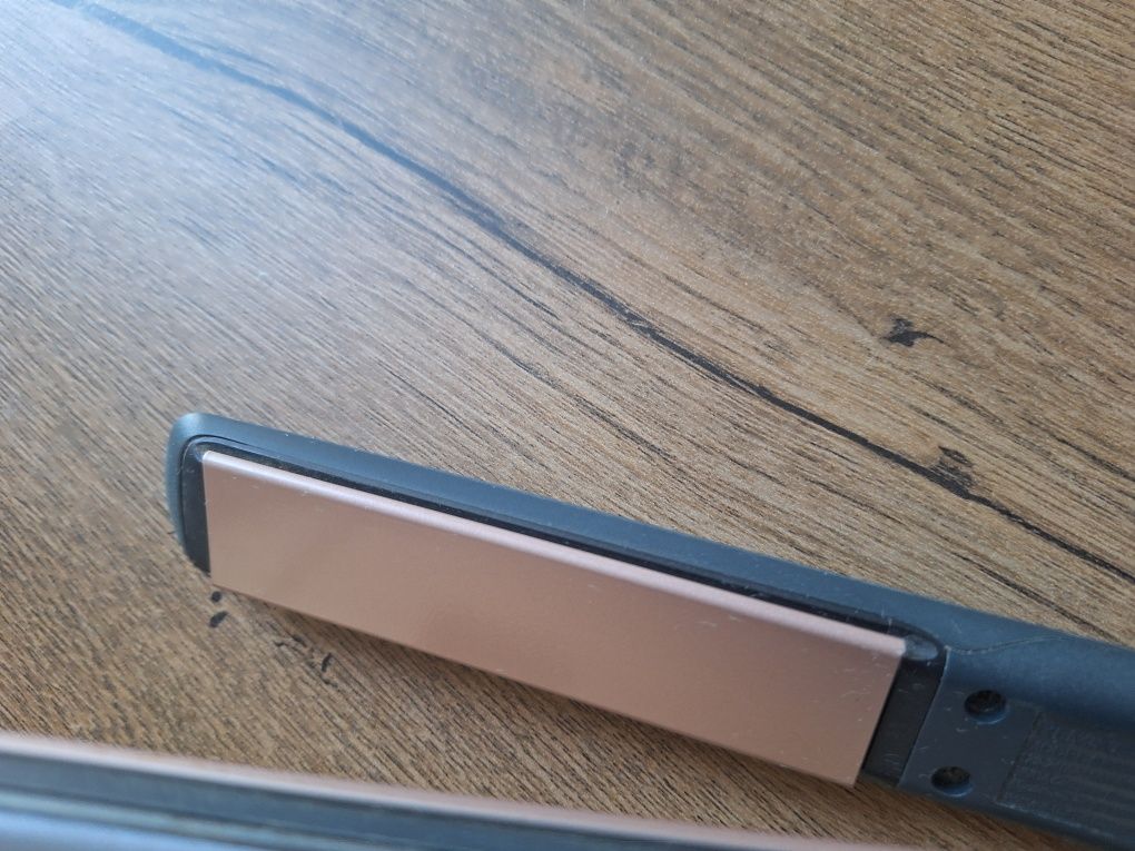 Prostownica do włosów Remington