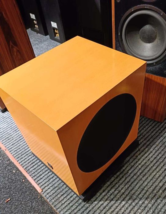 Canton Karat AS 300   31см 350ватт