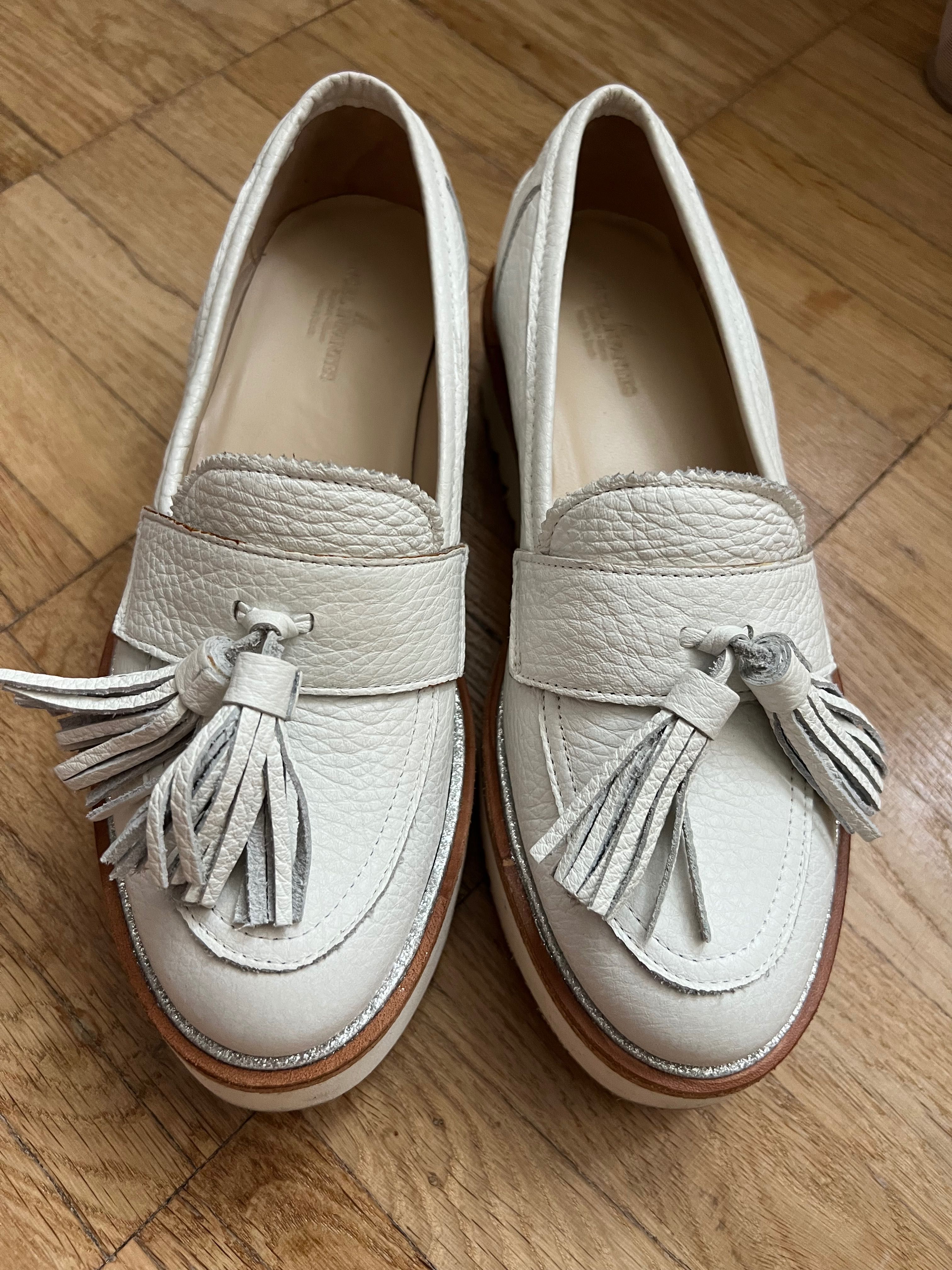 Белые кожаные лоферы туфли женские, 36