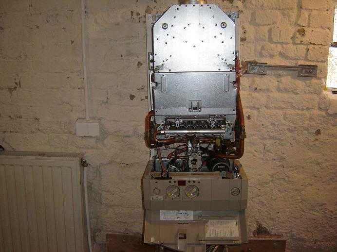 Piec gazowy JUNKERS electronic lcd  propan-butan oszczędny