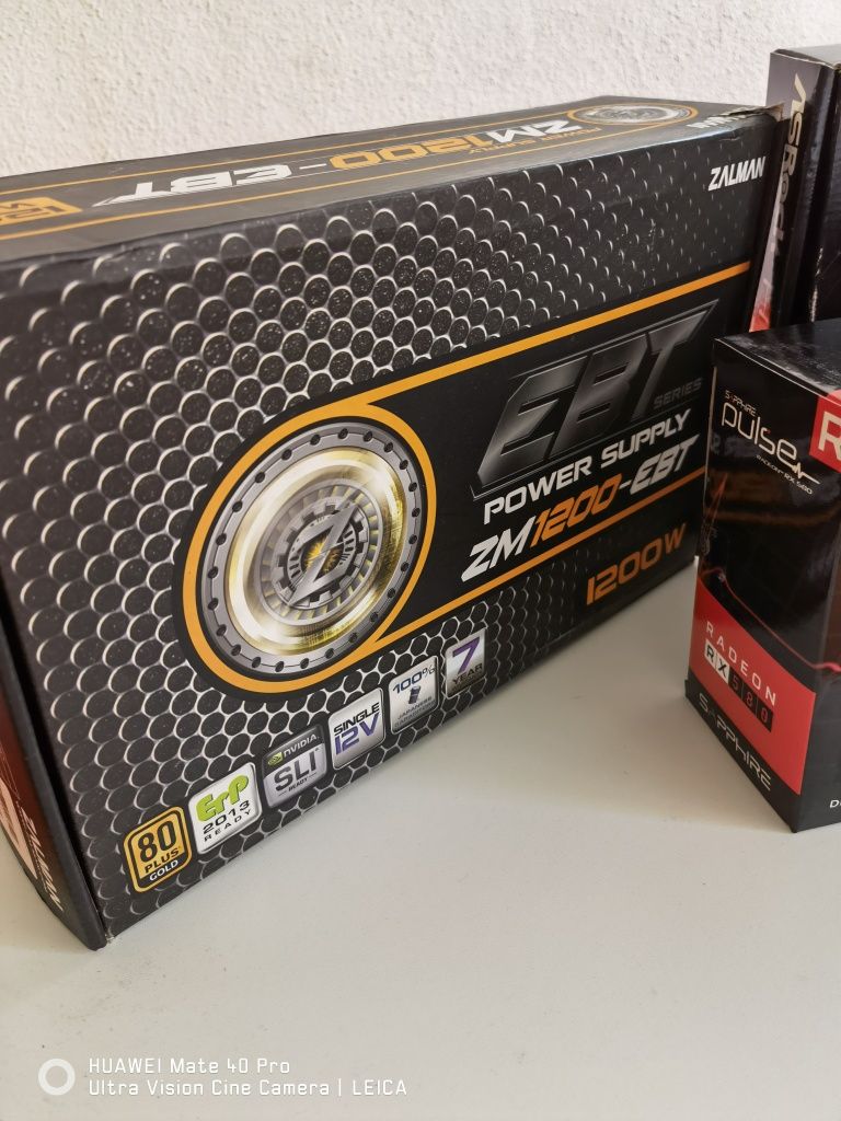 Caixas vazias RX580 8GB 13* Bord H110 Pro BTC+ Zm1200W